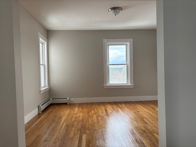 Photo - 206 Jewett St Unit 3