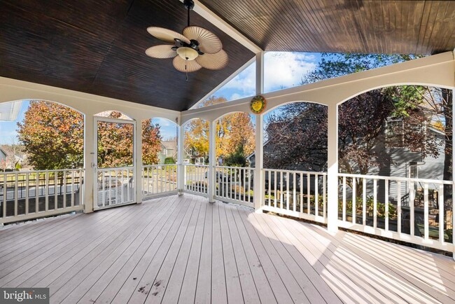 Photo - 46564 Hampshire Station Dr