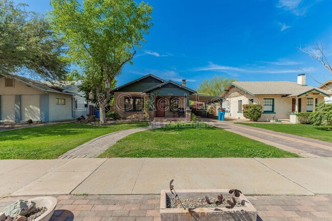 Photo - 2034 N Mitchell St