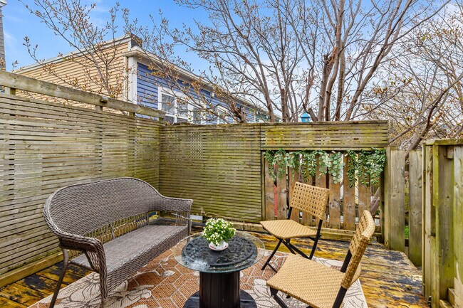 Photo - 3 Bond St Unit SI FL3-ID1438820P