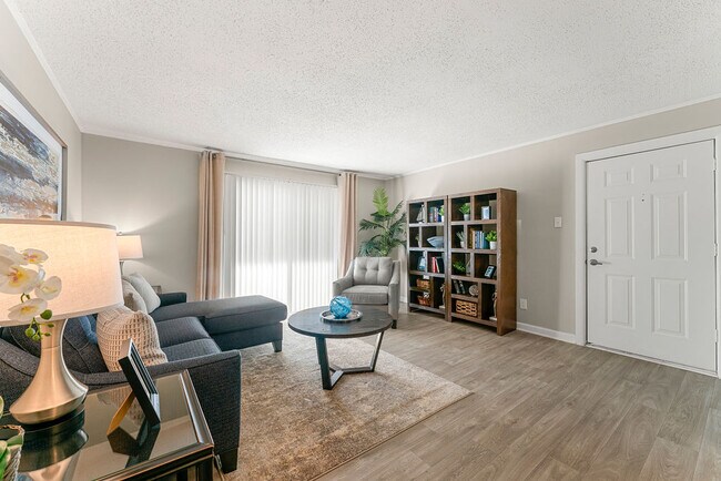 Photo - 445 Cleveland