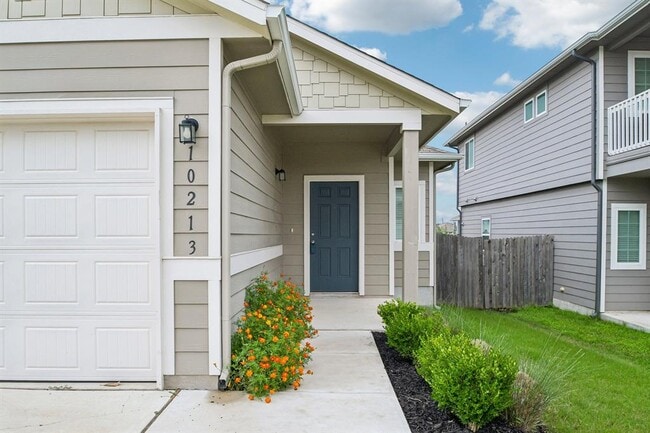 10213 Forest Grove Dr
