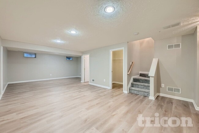 Photo - 23 Bensmill Ct