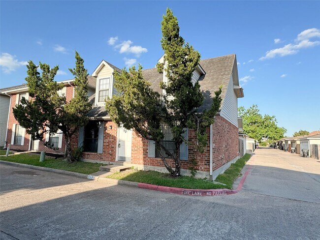 Photo - 8631 Mapletwist St