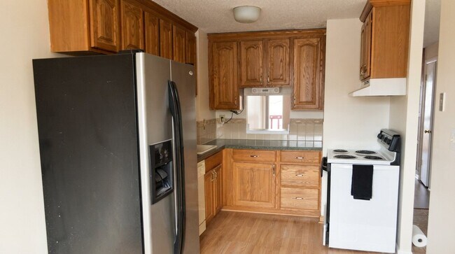 552 Shennecossett Rd