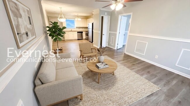 Photo - 3221 Lasalle St