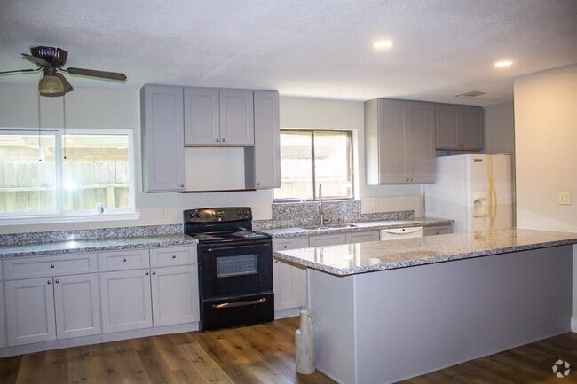 Building Photo - 7119 Rio Blanco Dr Rental