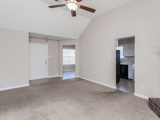 Photo - 7499 Spinola Cove