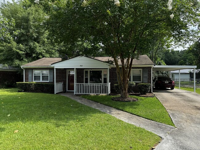 Building Photo - Home for Rent