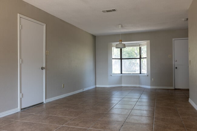 Photo - 1424 W Torrey St