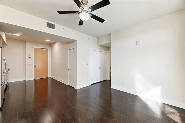 Photo - 1302 S Parker Rd Unidad APT 134