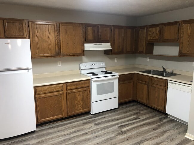 Photo - 5128 Keegan Way