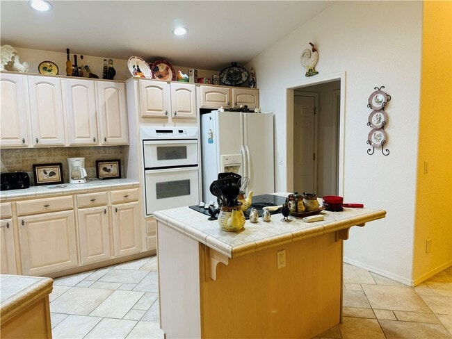 Photo - 2057 Sandtrap Ln