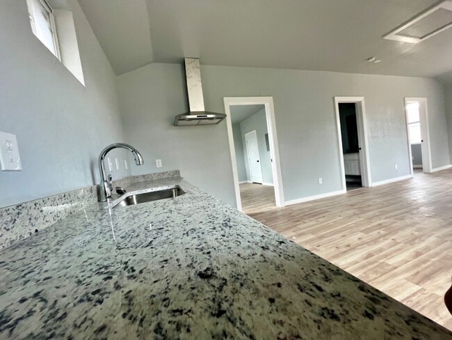 Building Photo - 2702 Observation Dr Rental