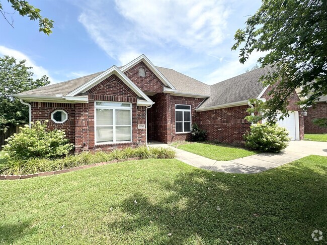 Building Photo - 3750 River Bend Dr Rental