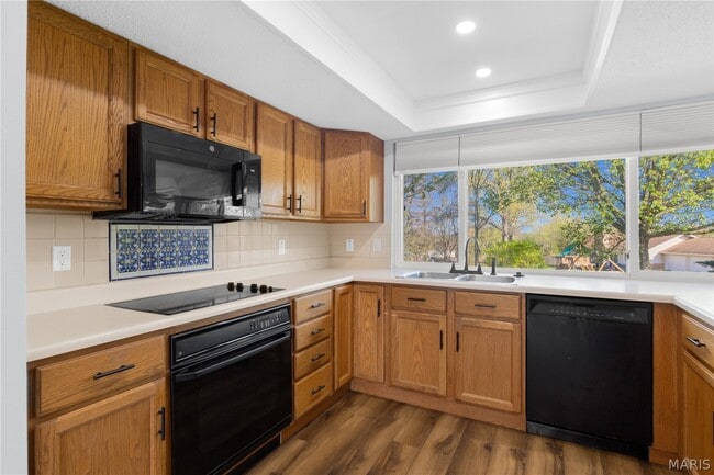 Photo - 606 Rue Montand Dr