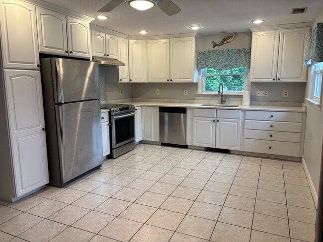 Photo - 11 Eden Glen Ave