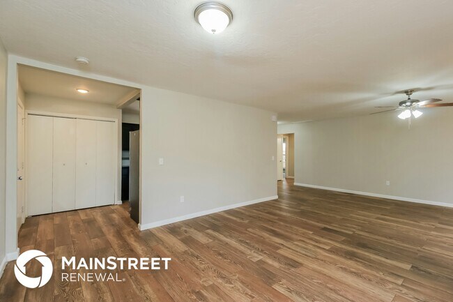 Photo - 10709 Dorothy Dr