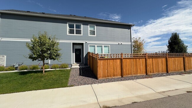 Photo - Great Townhome in Timnath Lakes