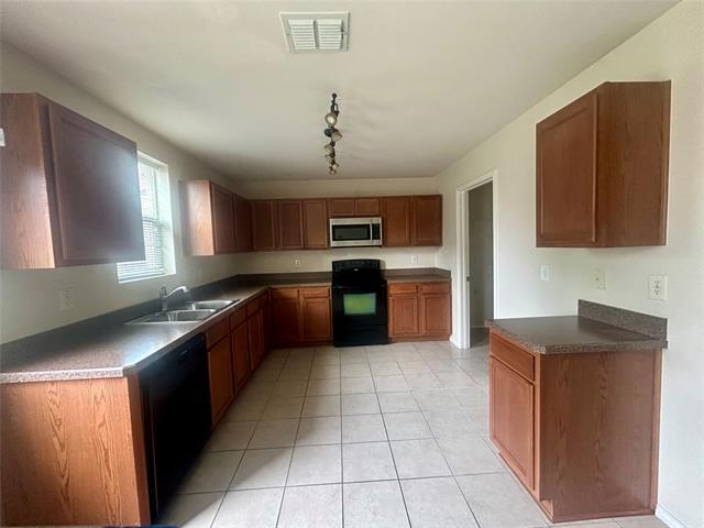 Photo - 10785 Rankin Dr