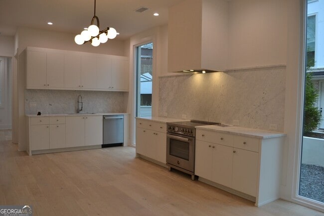 Photo - 370 2nd St