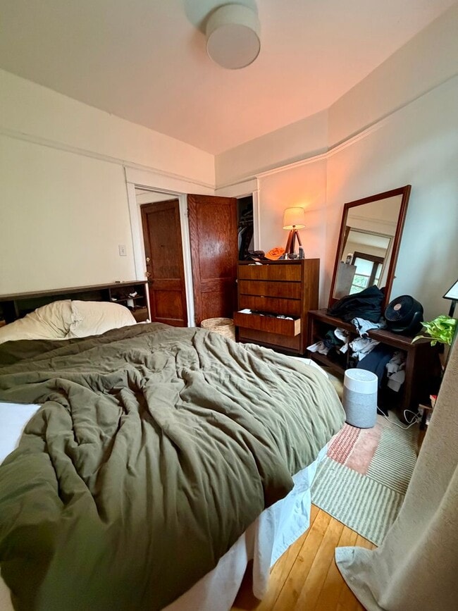 Photo - 2701 N Whipple St Unit 3018 W Schubert - 2R