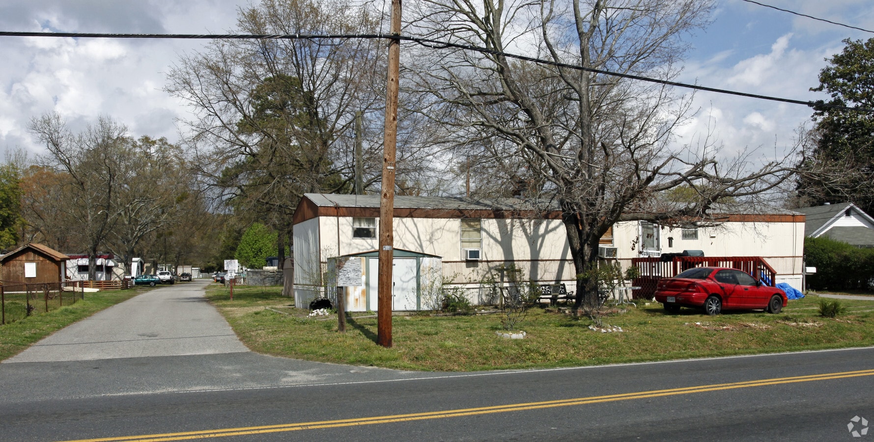 Photo - BARNES TRAILER PARK