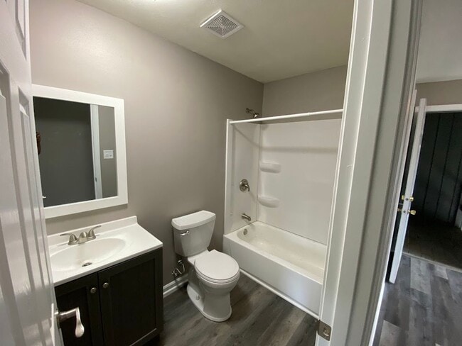 Carriage House Apartments LLC