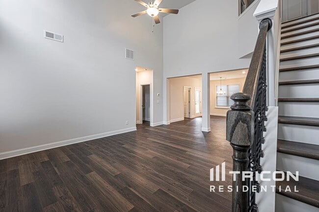 Photo - 219 Margrave Dr