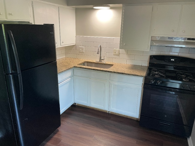 Photo - 532 Barnett Rd Unit C