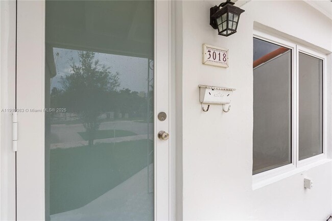 Photo - 3018 Coconut Grove Dr