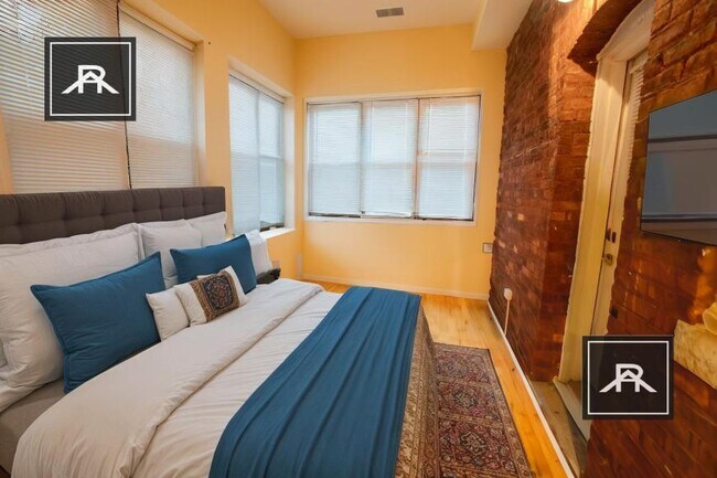 Photo - 3 bedroom in Brookline MA 02446 Unit 6