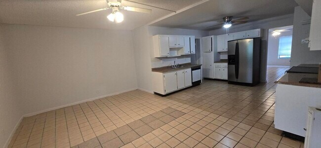 Photo - 3177 Coral Hills Dr Unit 1e