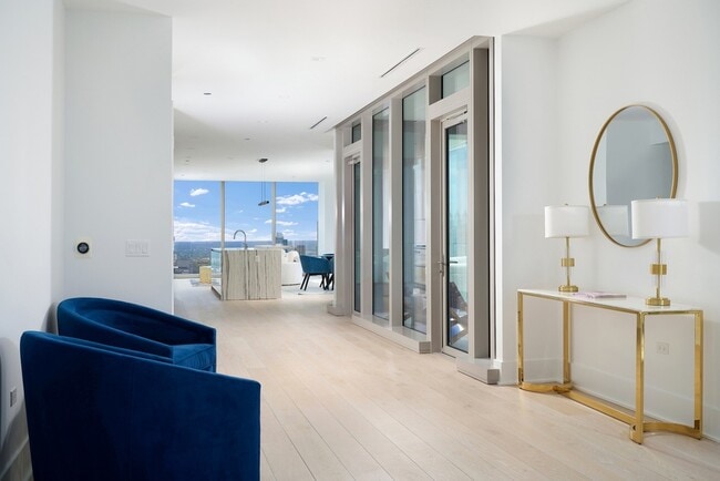 Photo - 363 E Wacker Dr Unit 5701