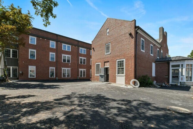 Photo - 1 bedroom in Dedham MA 02026