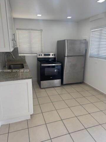 Photo - 290 NW 45th Ave