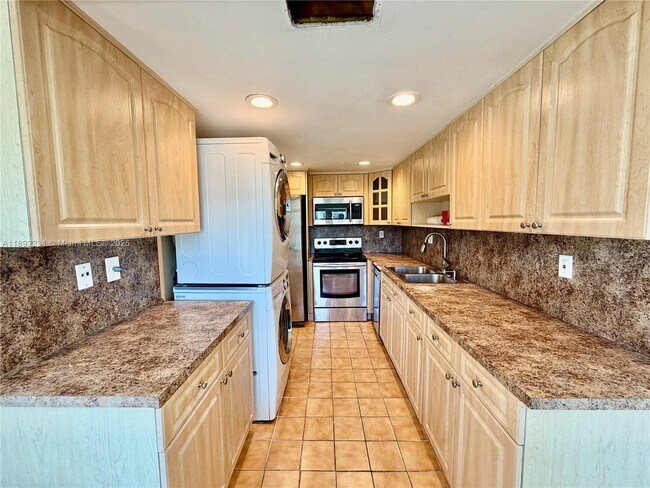 Photo - 1300 SW 122nd Ave Unit 118-2