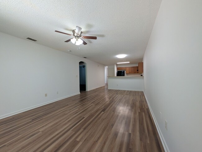 Photo - 124 Plantation Point Dr