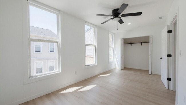 Photo - 1311 W Ohio St Unit 2R