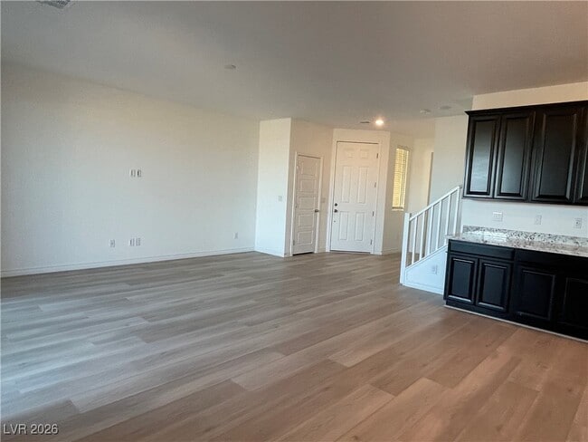 Photo - 6734 Chargehand Ave