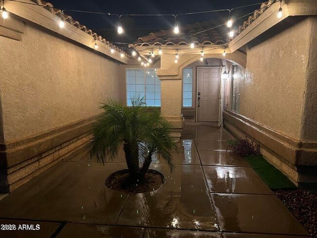 Photo - 1080 E Flint St