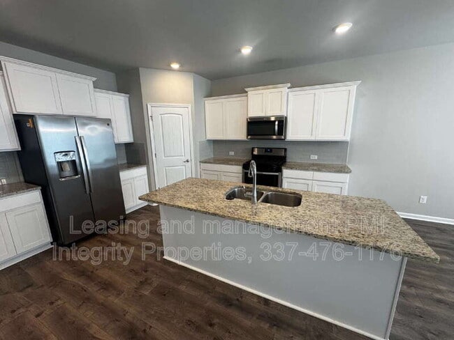 Photo - 115 Rue Chateau Royal Dr