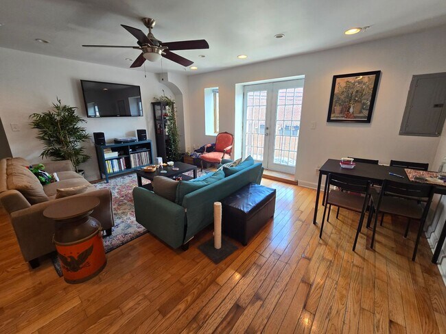 Photo - 626 S 12th St Unidad 2