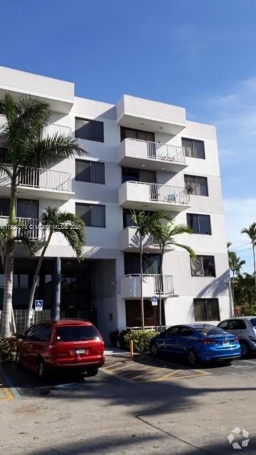 Building Photo - 8251 NW 8th St Unit 419 Rental