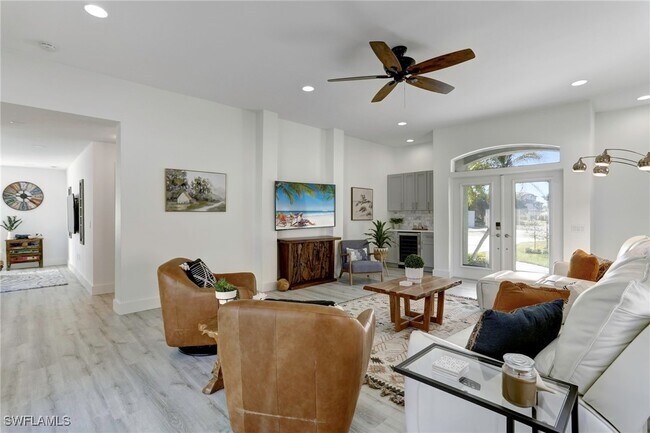 Photo - 10842 Vanderbilt Dr