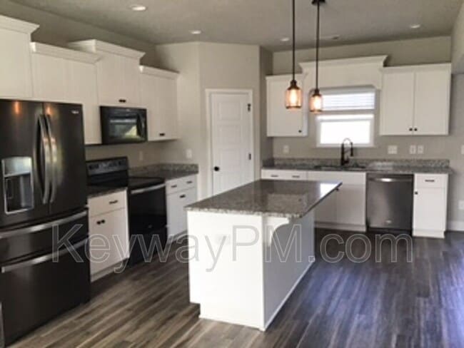 Photo - 618 Turtle Crk Ln