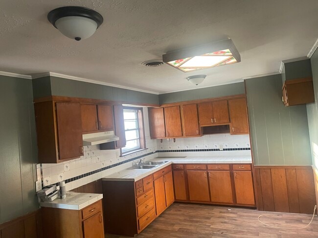 Photo - 1125 Normandy Ln