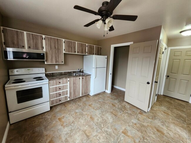 Photo - 9 Green Valley Dr Unit 104