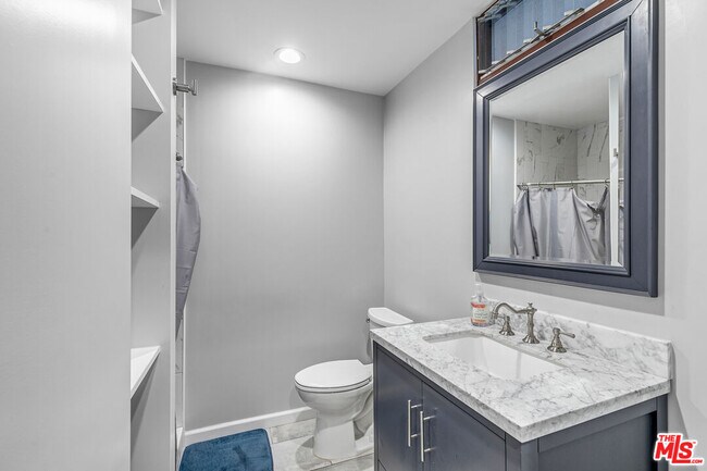 Photo - 11616 Chenault St Unit 6