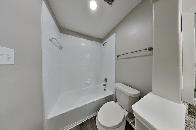 Photo - 5015 Mossy Bridge Dr